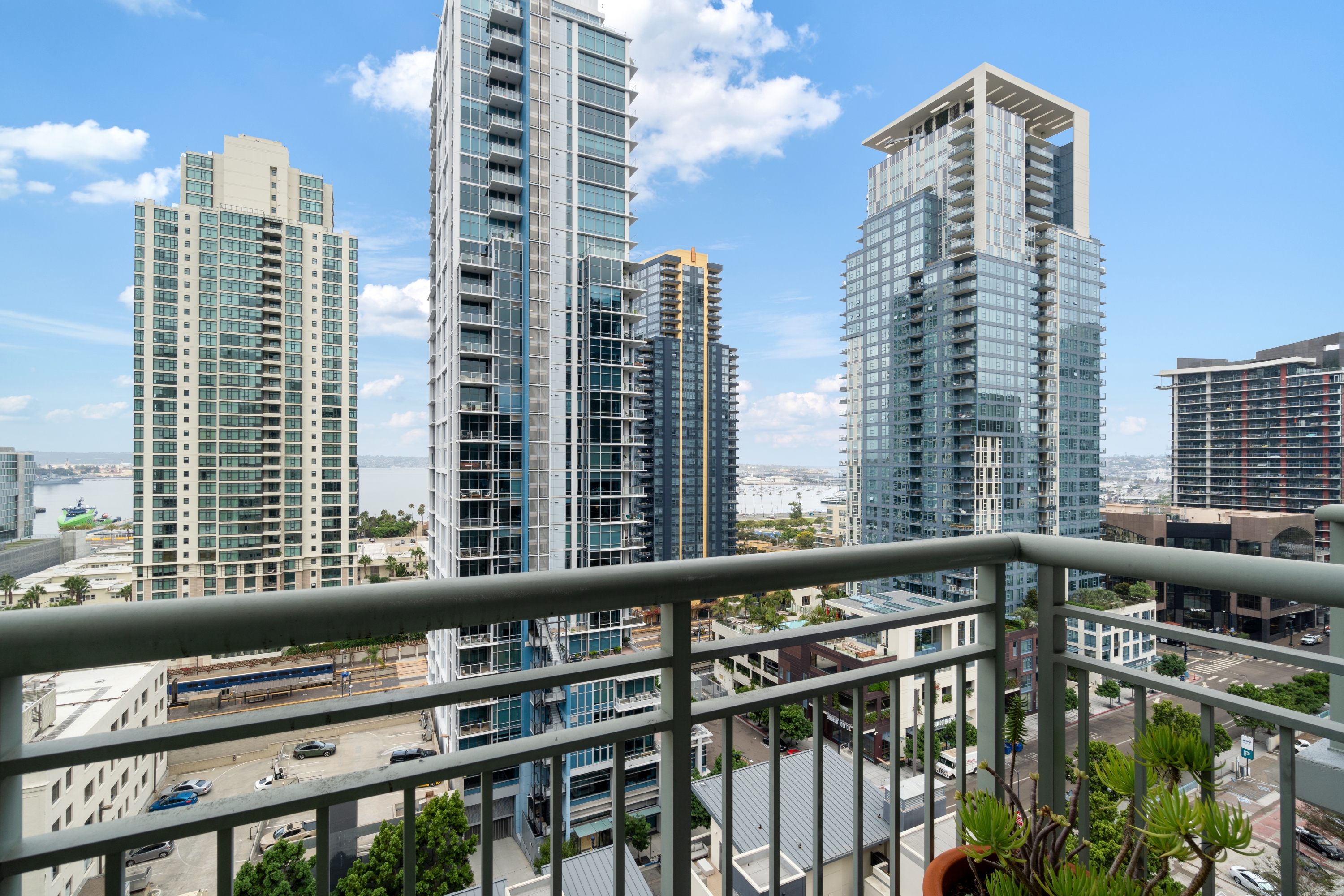 1240 India St #1509