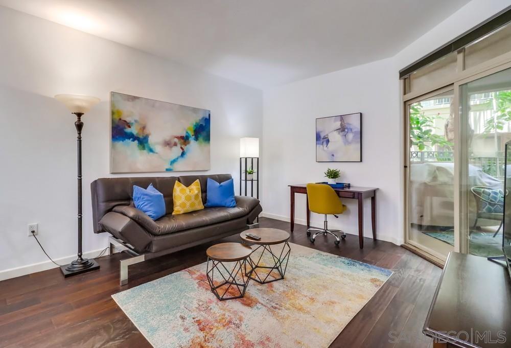 1501 Front St #238